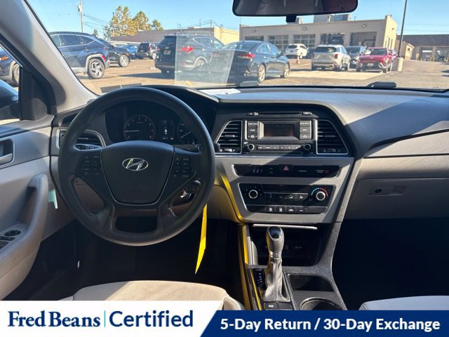 Used 2016 Hyundai Sonata SEL FWD image 11