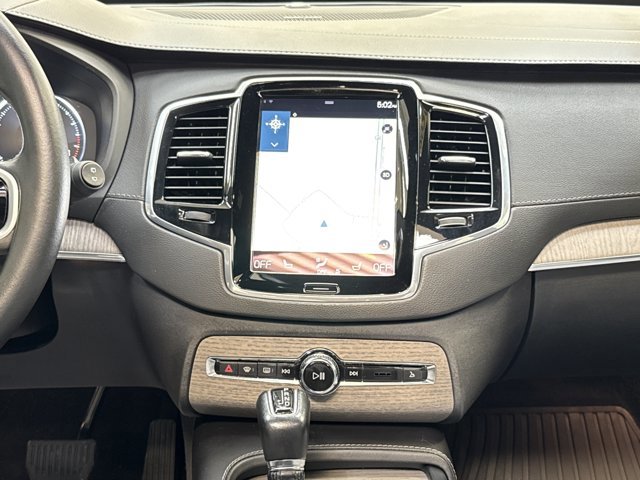 Used 2020 Volvo XC90 T6 Inscription w/ Protection Package Premier image 24