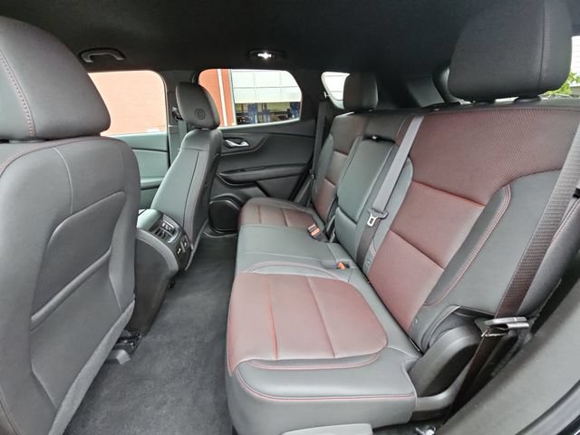 Used 2025 Chevrolet Blazer RS FWD image 27