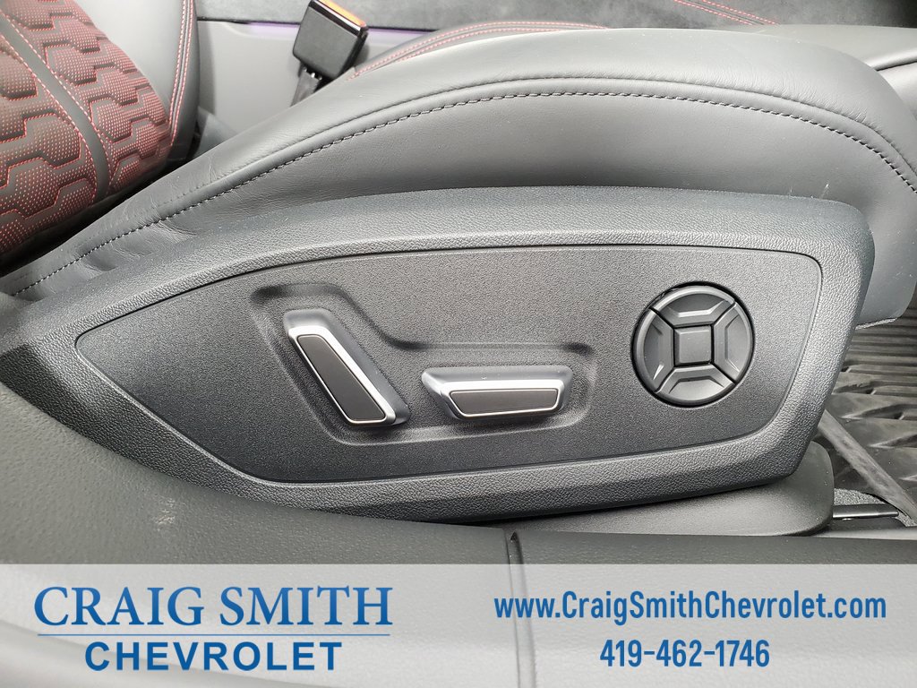 Used 2025 Audi RS 6 performance image 33