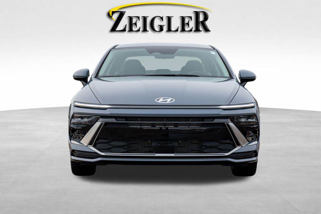 New 2026 Hyundai Sonata SEL image 2
