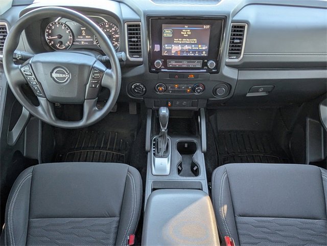 Used 2022 Nissan Frontier SV w/ Technology Package image 5