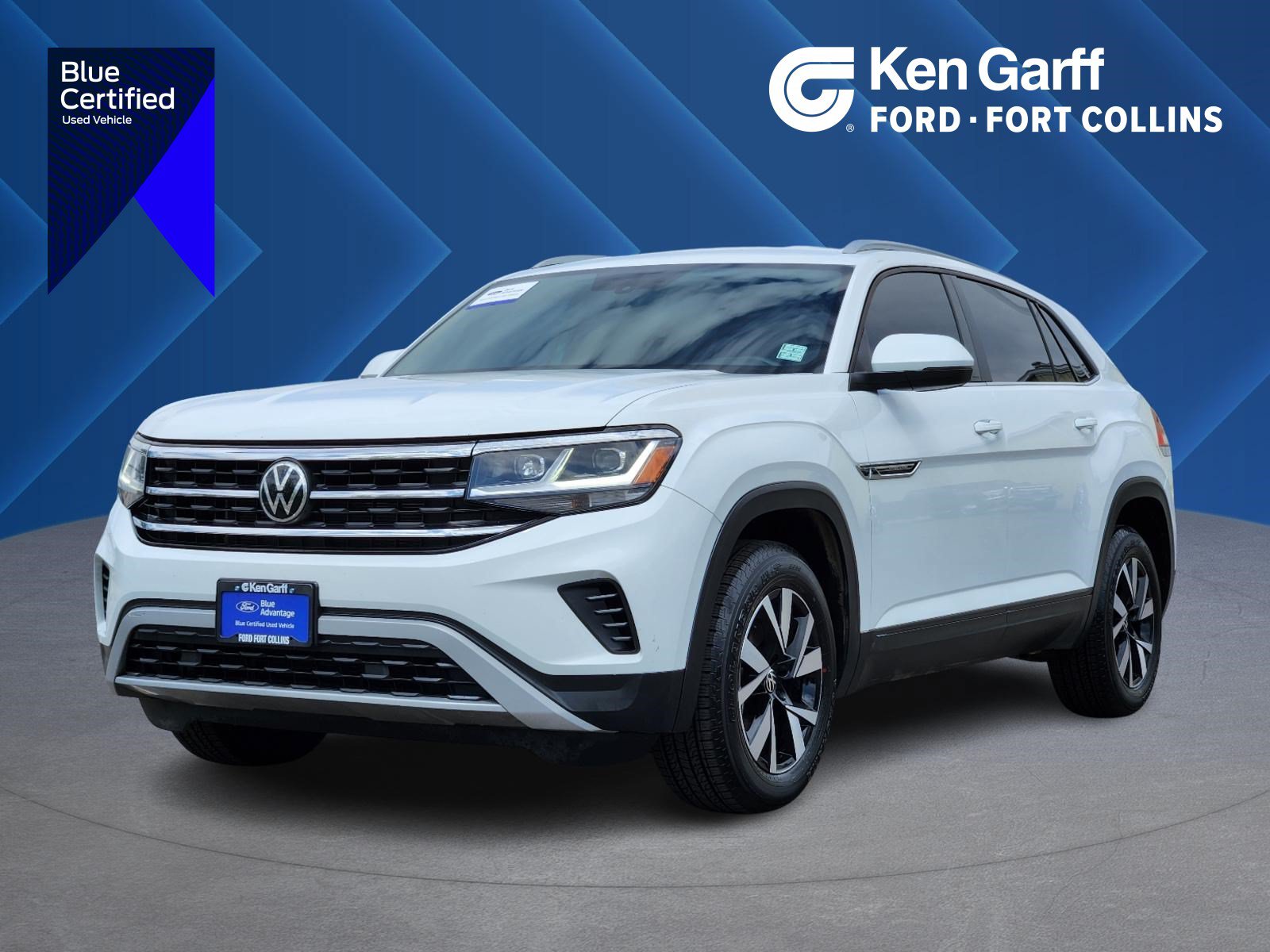 Used 2022 Volkswagen Atlas Cross Sport SE FWD image 1