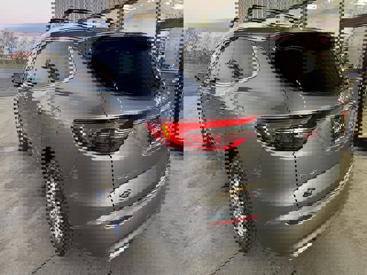 Used 2021 Buick Enclave Avenir w/ Avenir Technology Package image 7