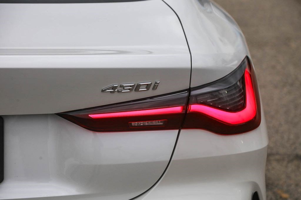 Used 2025 BMW 430i Coupe image 9