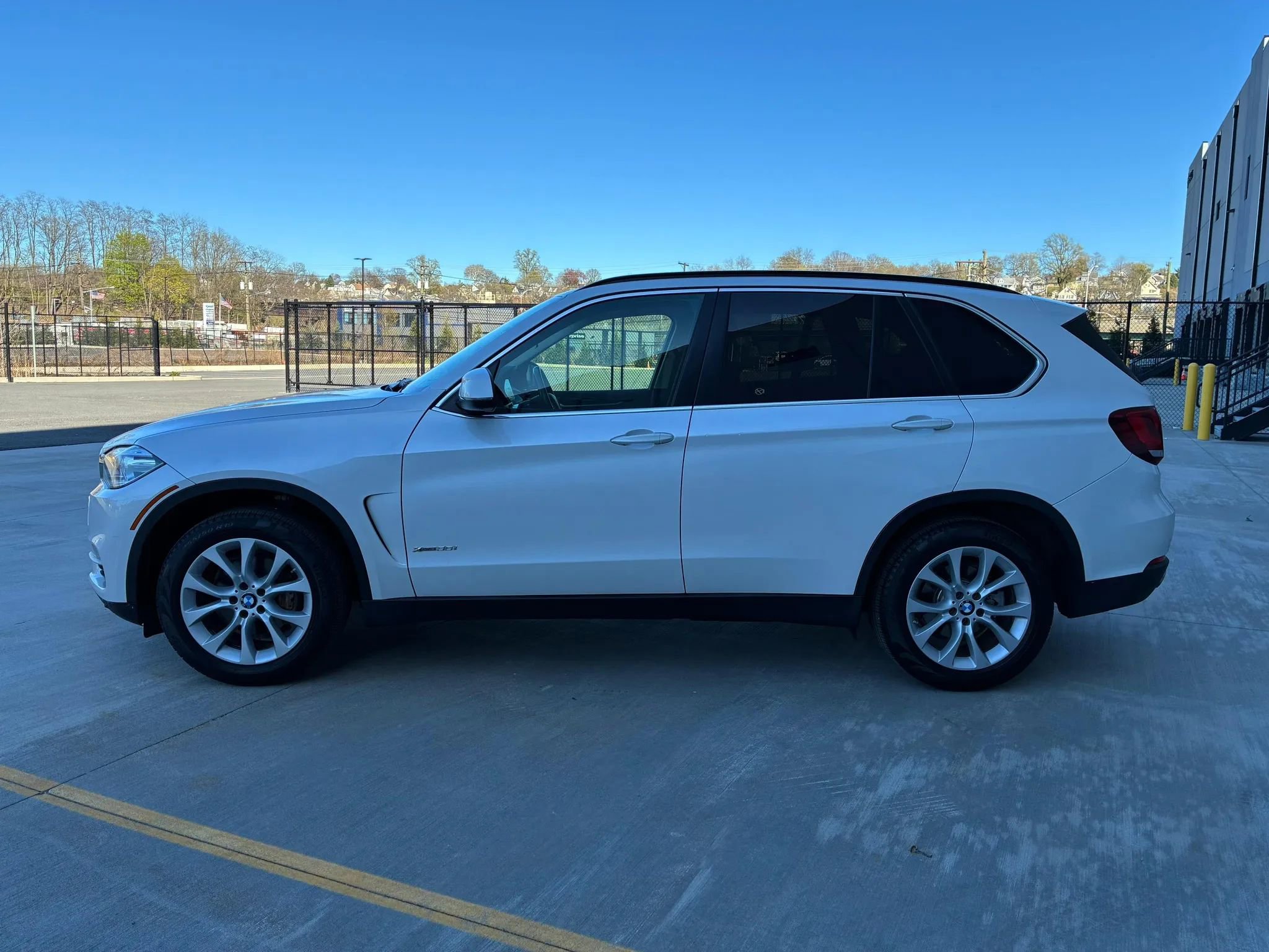 Used 2016 BMW X5 xDrive35i AWD/4WD image 2