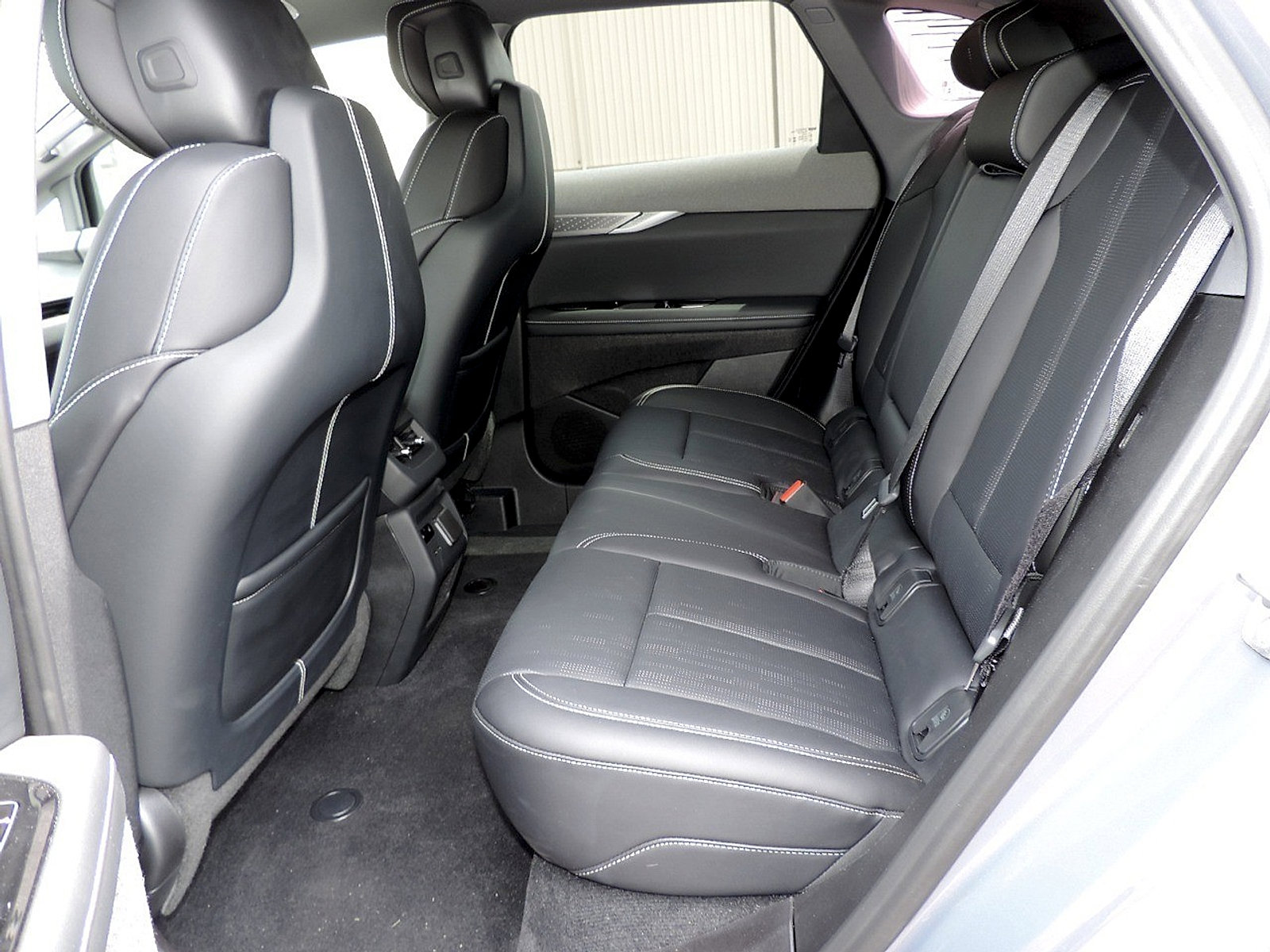 New 2026 Cadillac Optiq Luxury 2 RWD image 16