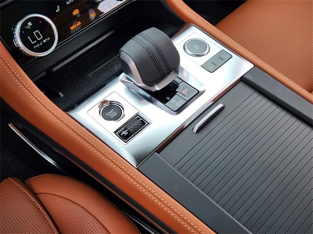 Used 2026 Jaguar F-PACE R-Dynamic S image 18