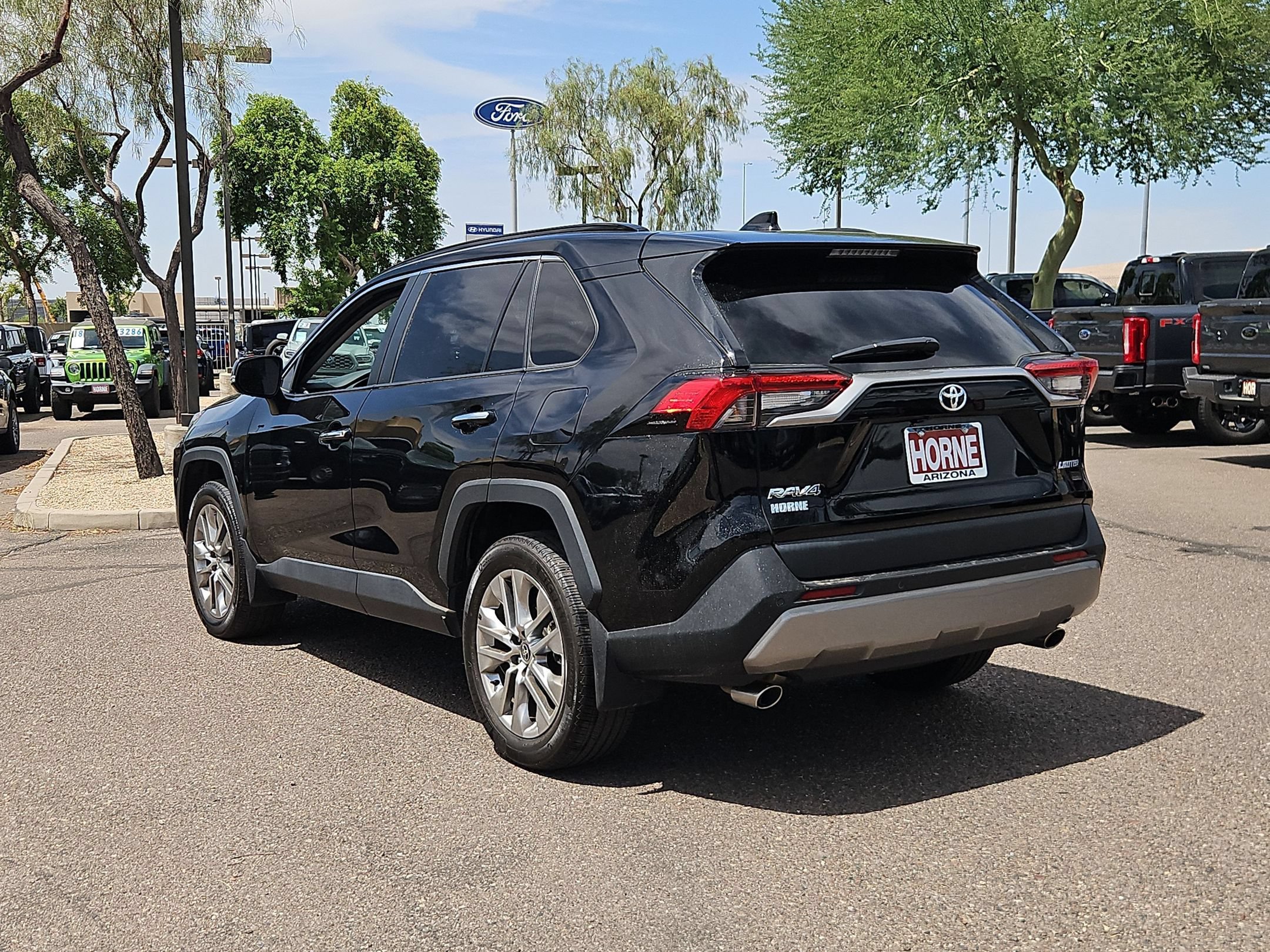 Used 2025 Toyota RAV4 Limited w/ Advanced Technology Package FWD image 8