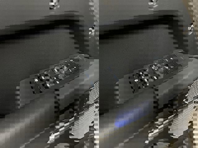 Used 2023 Land Rover Defender 130 X image 24