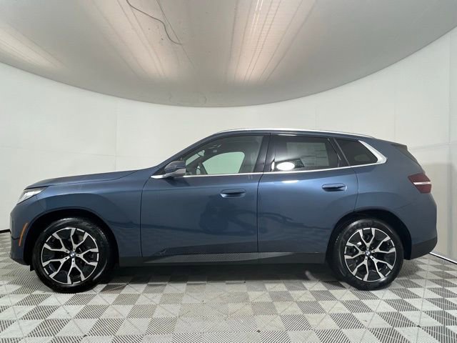 Used 2025 BMW X3 xDrive30i w/ Convenience Package image 4