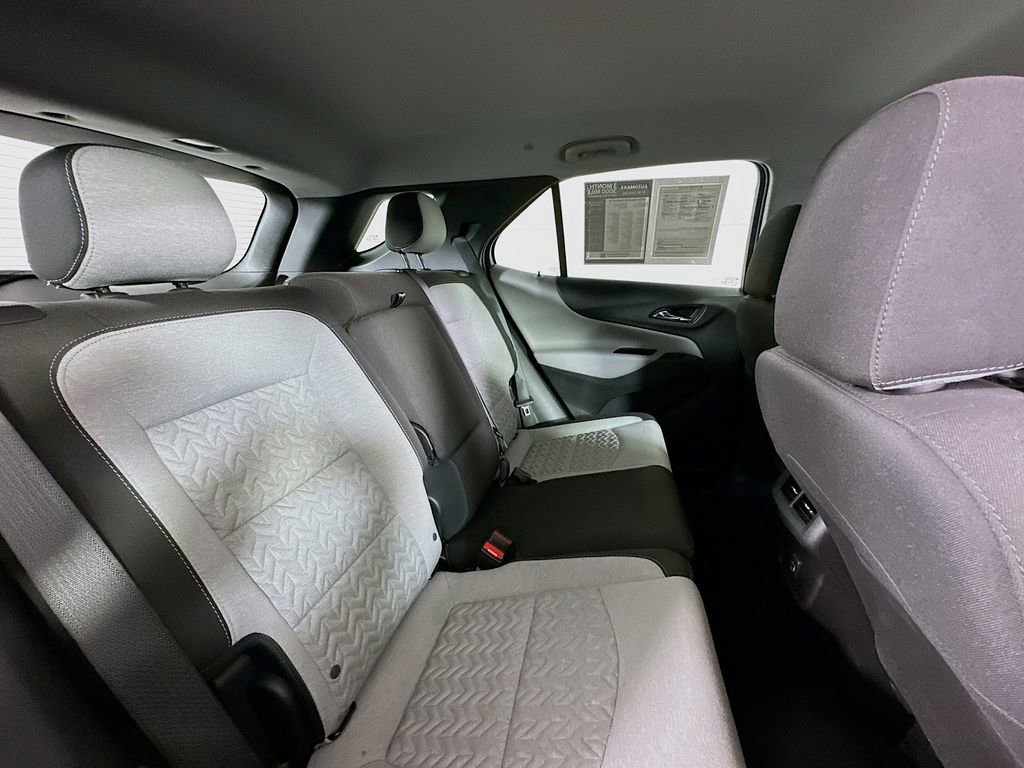 Used 2024 Chevrolet Equinox LS FWD image 11