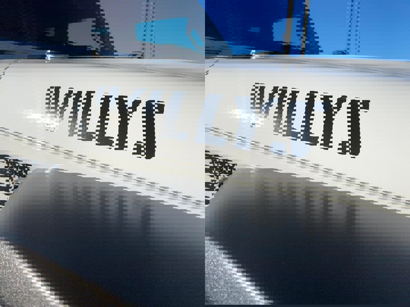 Used 2024 Jeep Wrangler Willys image 10