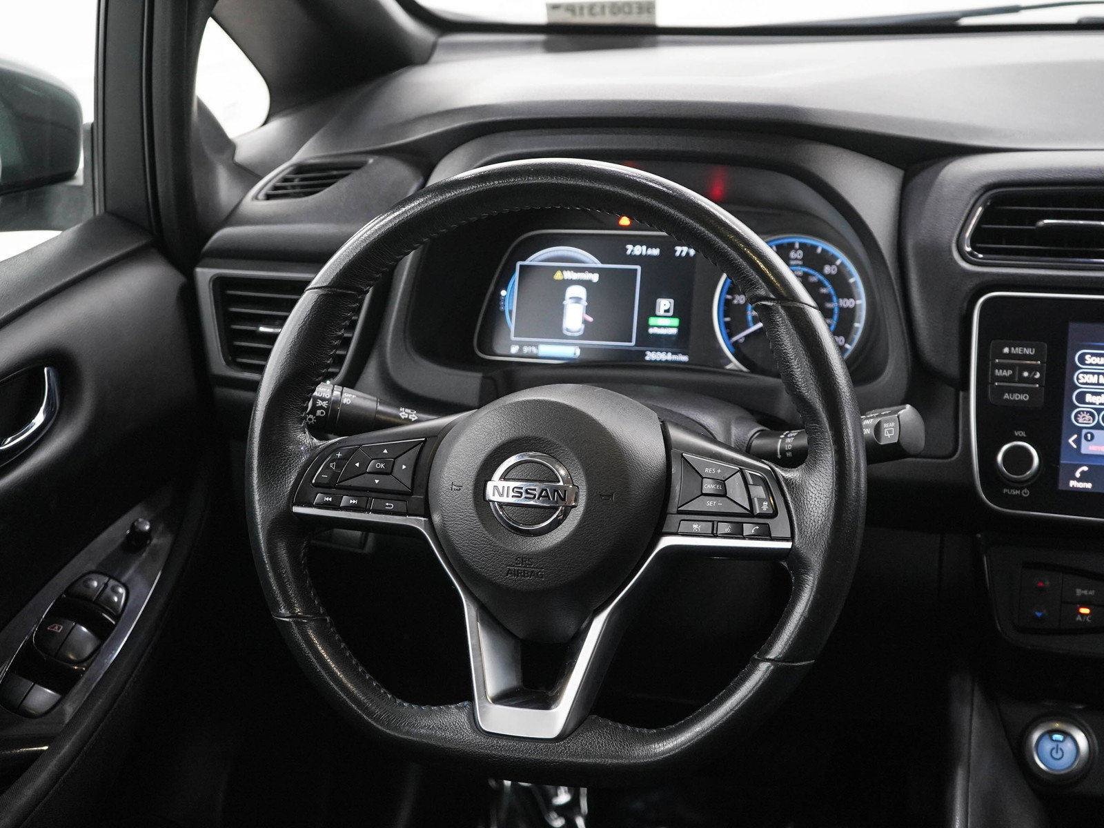 Used 2020 Nissan Leaf SV FWD image 14
