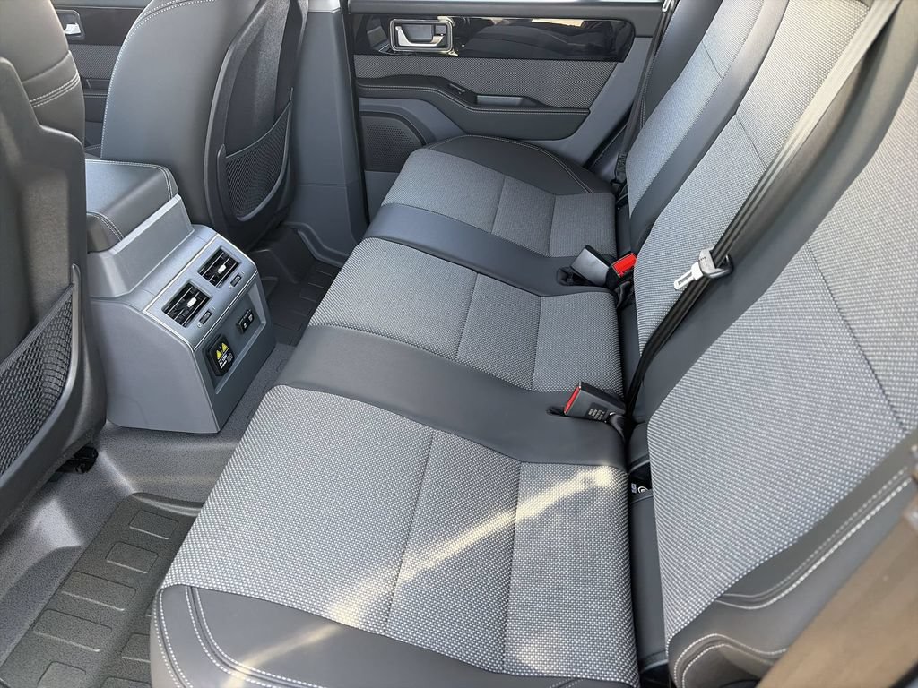 New 2026 INEOS Grenadier Station Wagon AWD/4WD image 23