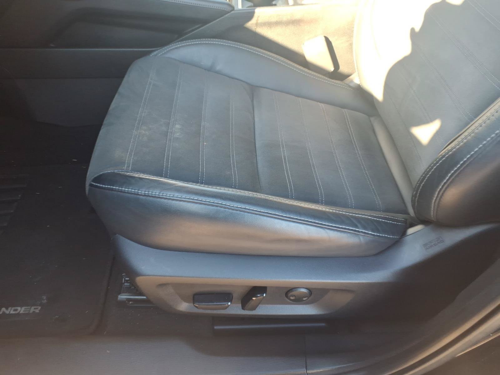 Used 2022 Mitsubishi Outlander SE FWD image 15
