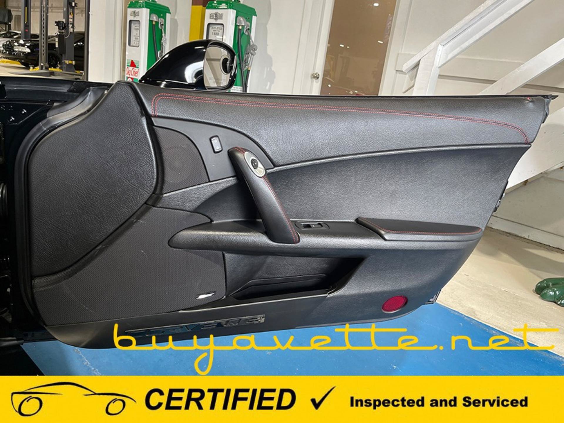 Used 2013 Chevrolet Corvette Grand Sport w/ 4LT Preferred Equipment Group RWD image 25