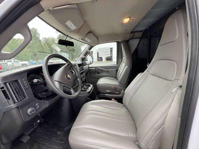 New 2025 Chevrolet Express 2500 w/ Driver Convenience Package image 13