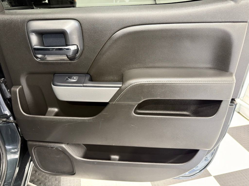 Used 2018 Chevrolet Silverado 3500 LT w/ LT Convenience Package AWD/4WD image 25