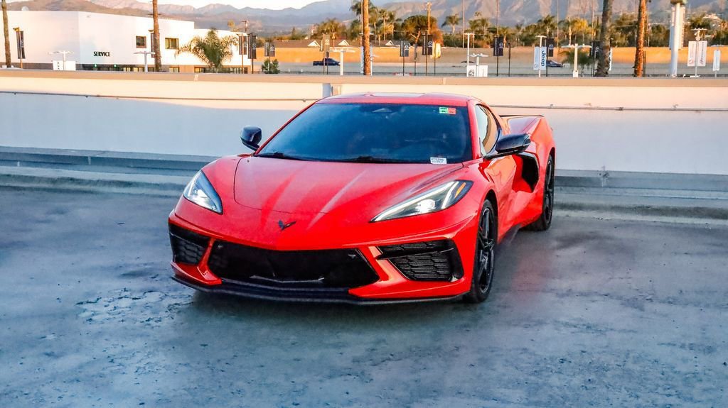 Used 2024 Chevrolet Corvette Stingray Preferred Cpe w/ LPO, Roadside Safety Package image 3