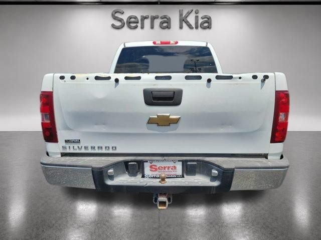 Used 2007 Chevrolet Silverado 1500 W/T w/ Fleet Convenience Package AWD/4WD image 4