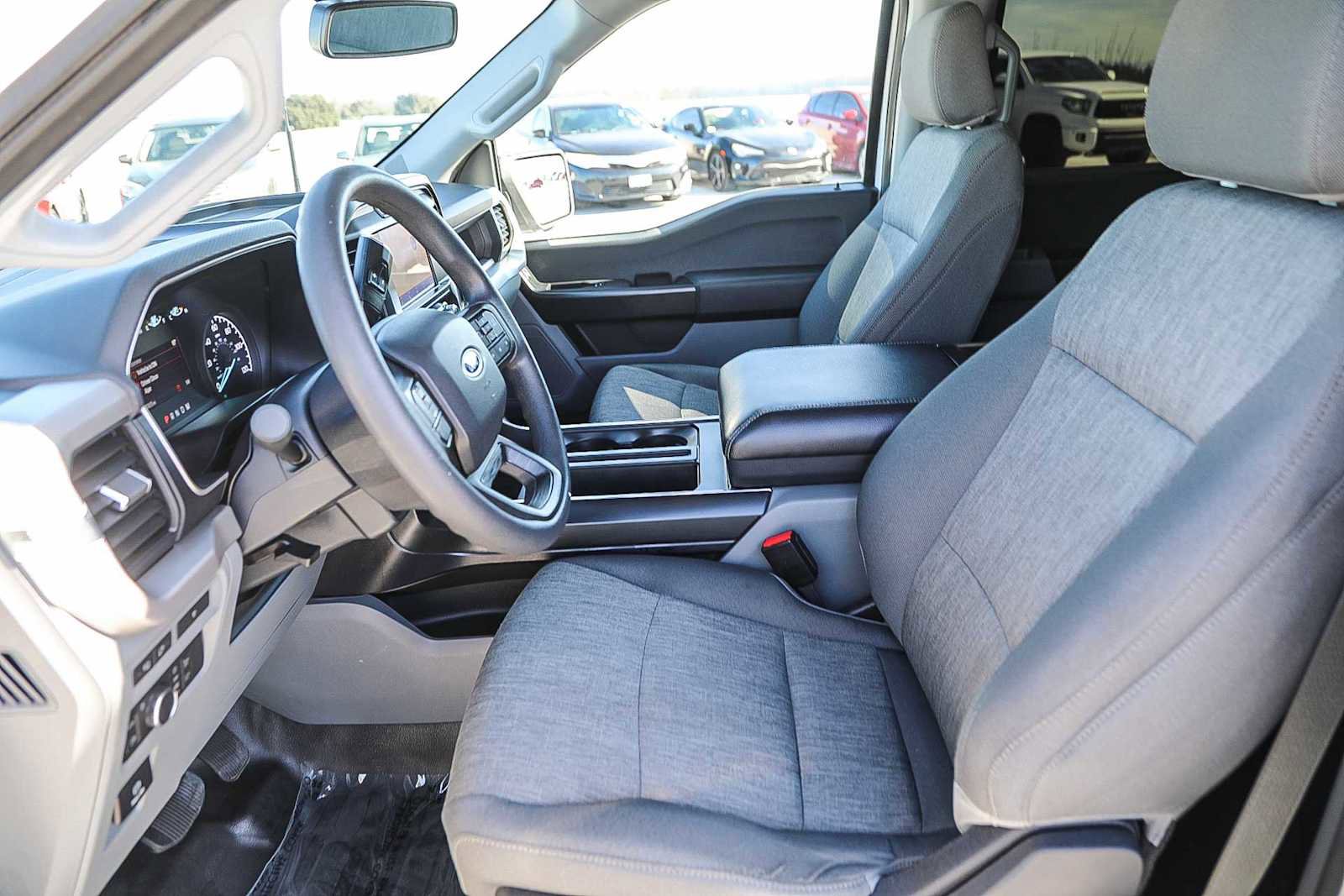 Used 2022 Ford F150 XL w/ Trailer Tow Package image 17