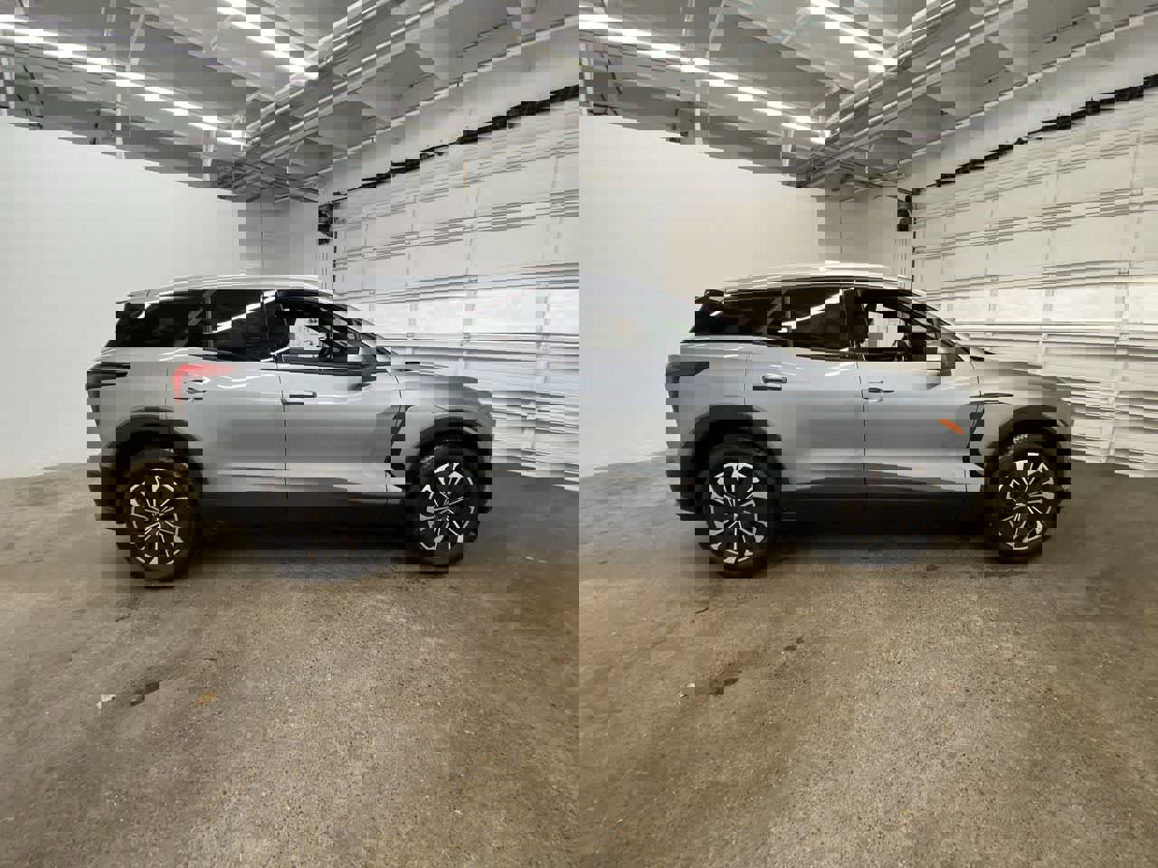 Used 2024 Chevrolet Blazer EV LT AWD/4WD image 7