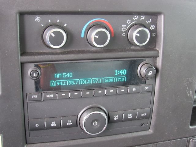 Used 2021 Chevrolet Express 3500 w/ Power Convenience Package RWD image 20