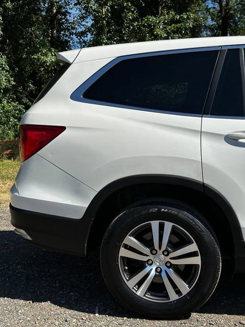 Used 2016 Honda Pilot EX-L image 32