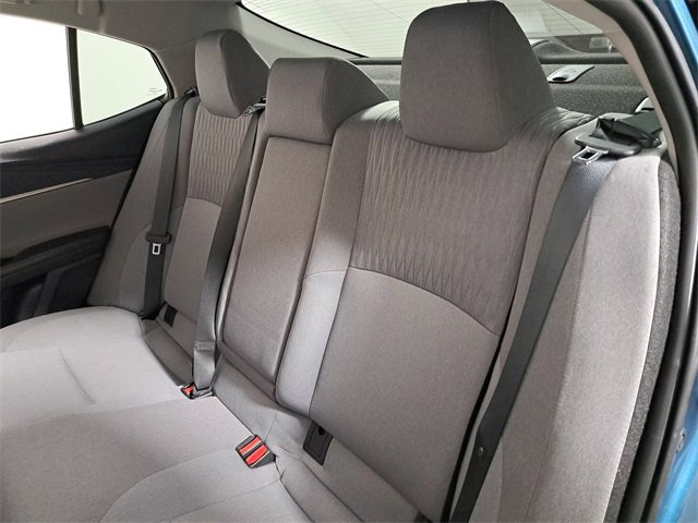 Used 2025 Toyota Camry LE w/ Convenience Package image 13