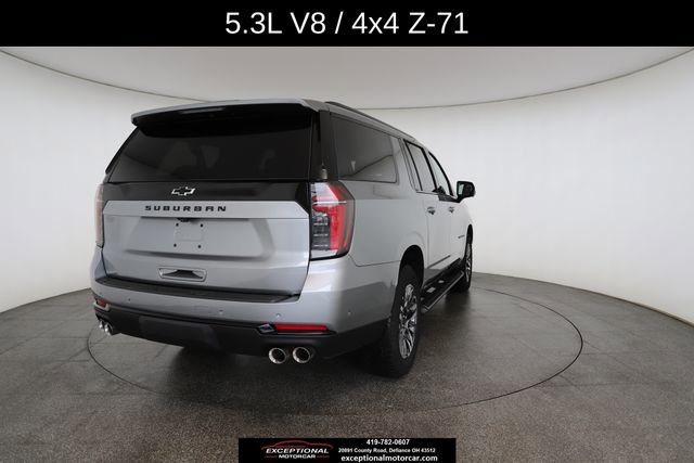 Used 2025 Chevrolet Suburban Z71 image 17