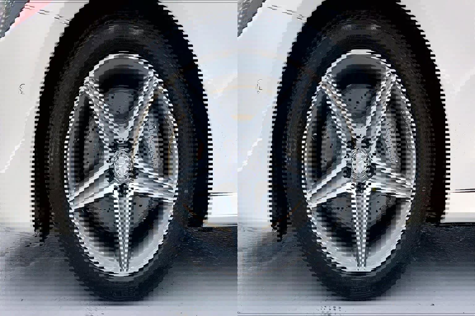 Used 2017 Mercedes-Benz E 300 image 8