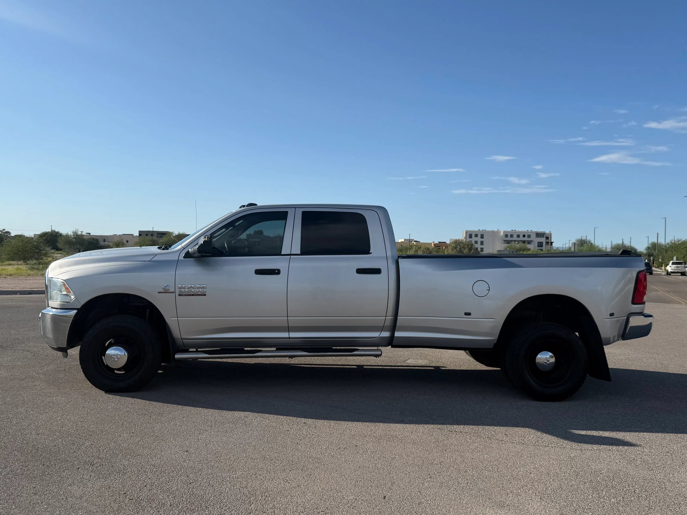 Used 2014 RAM 3500 Tradesman w/ Chrome Appearance Group AWD/4WD image 5