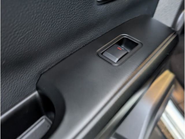 Certified 2024 Nissan Titan PRO-4X w/ Pro-4x Utility Package image 12