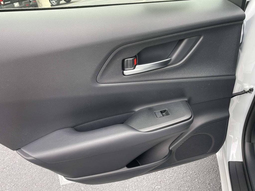New 2026 Toyota Prius Plug-In Hybrid FWD image 13