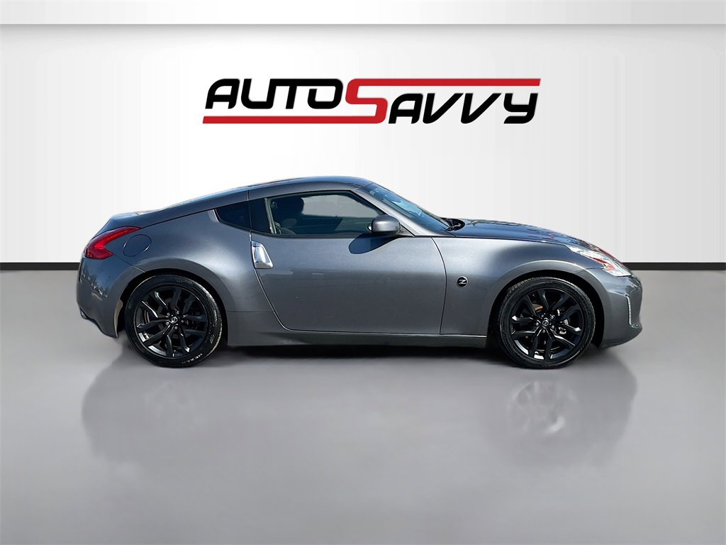 Used 2017 Nissan 370Z Base image 8