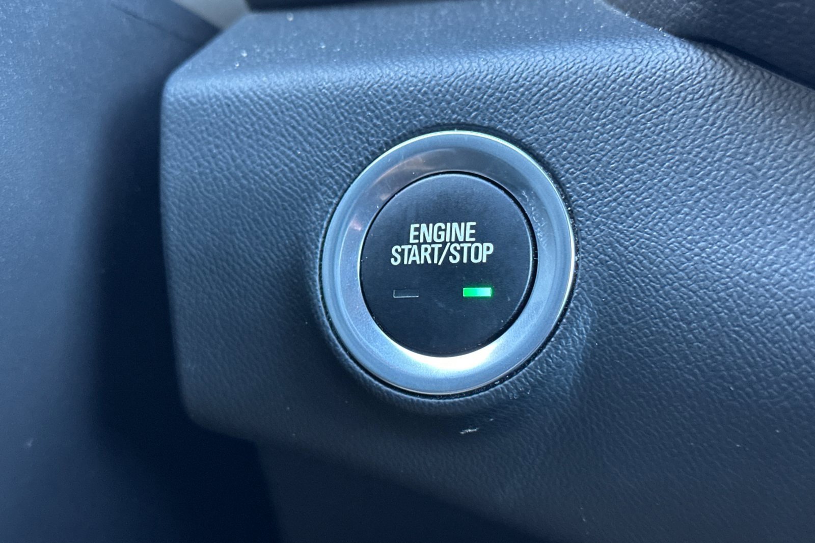 Used 2023 GMC Terrain AT4 image 22