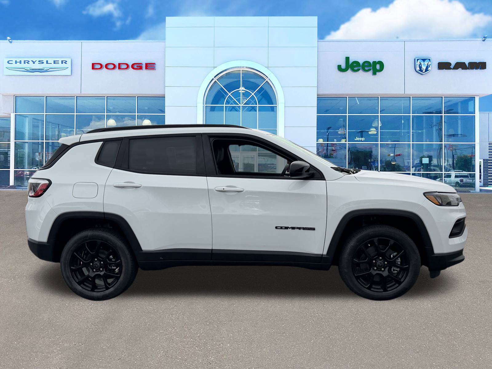 New 2026 Jeep Compass Latitude image 12