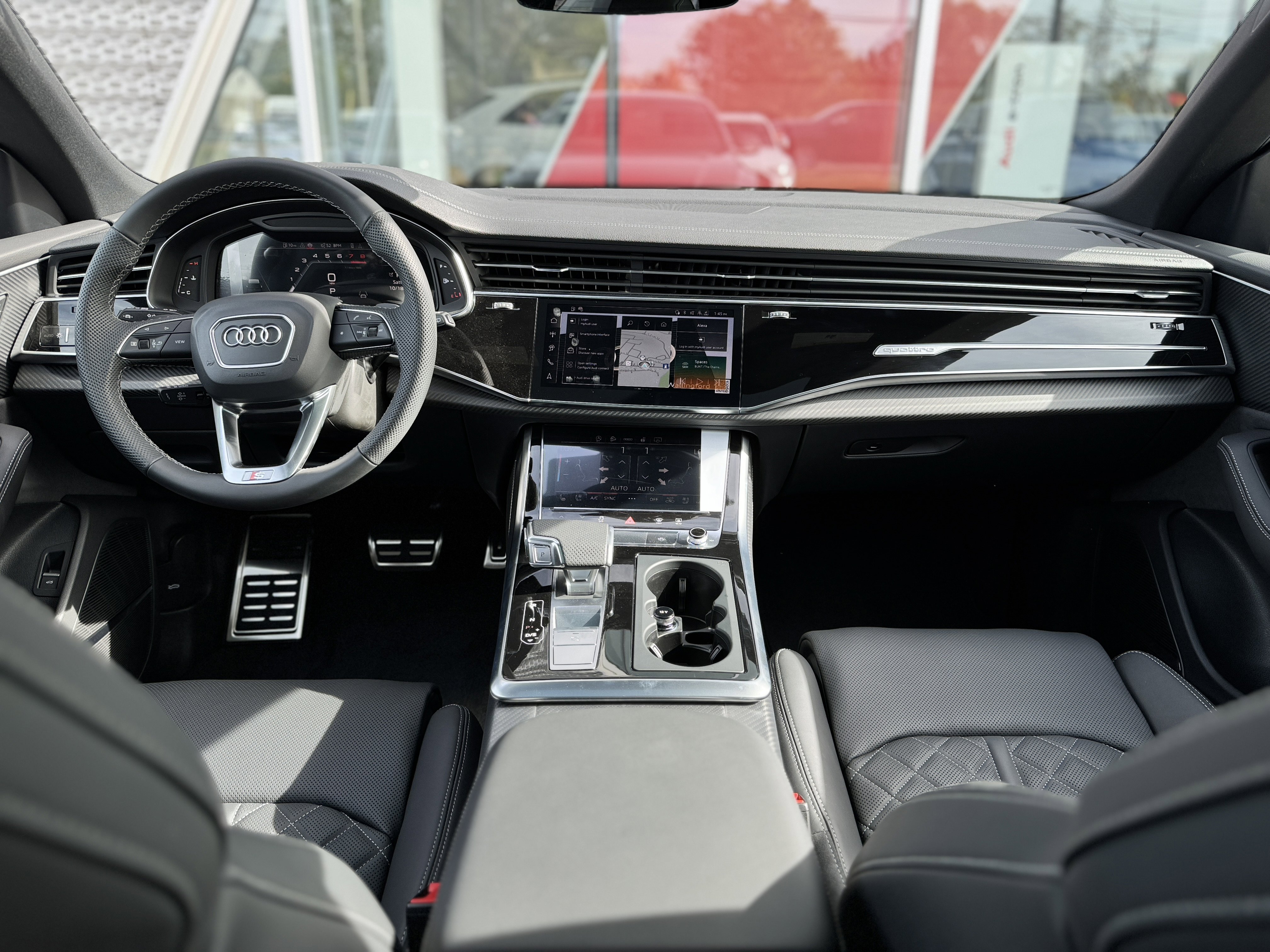 New 2026 Audi SQ8 Premium Plus image 9