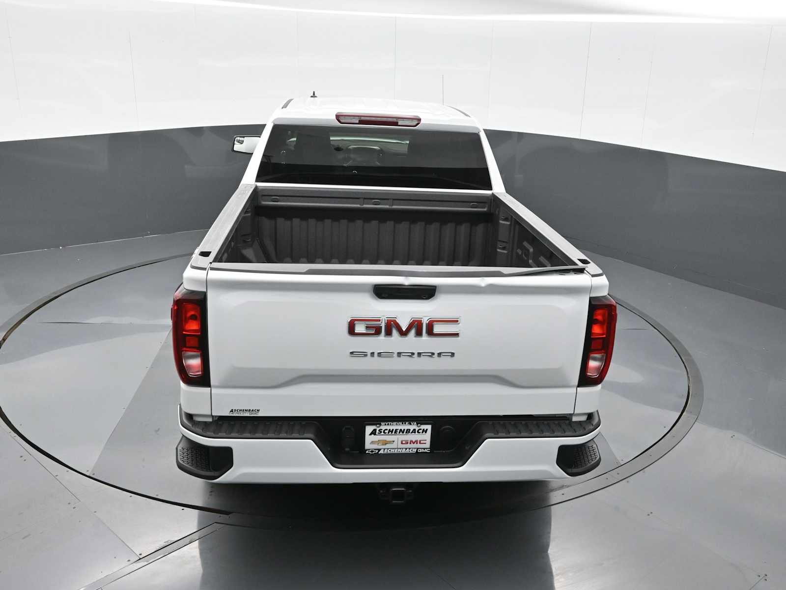 New 2026 GMC Sierra 1500 Pro w/ Graphite Edition image 16