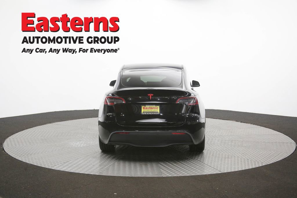 Used 2022 Tesla Model Y Long Range AWD/4WD image 30