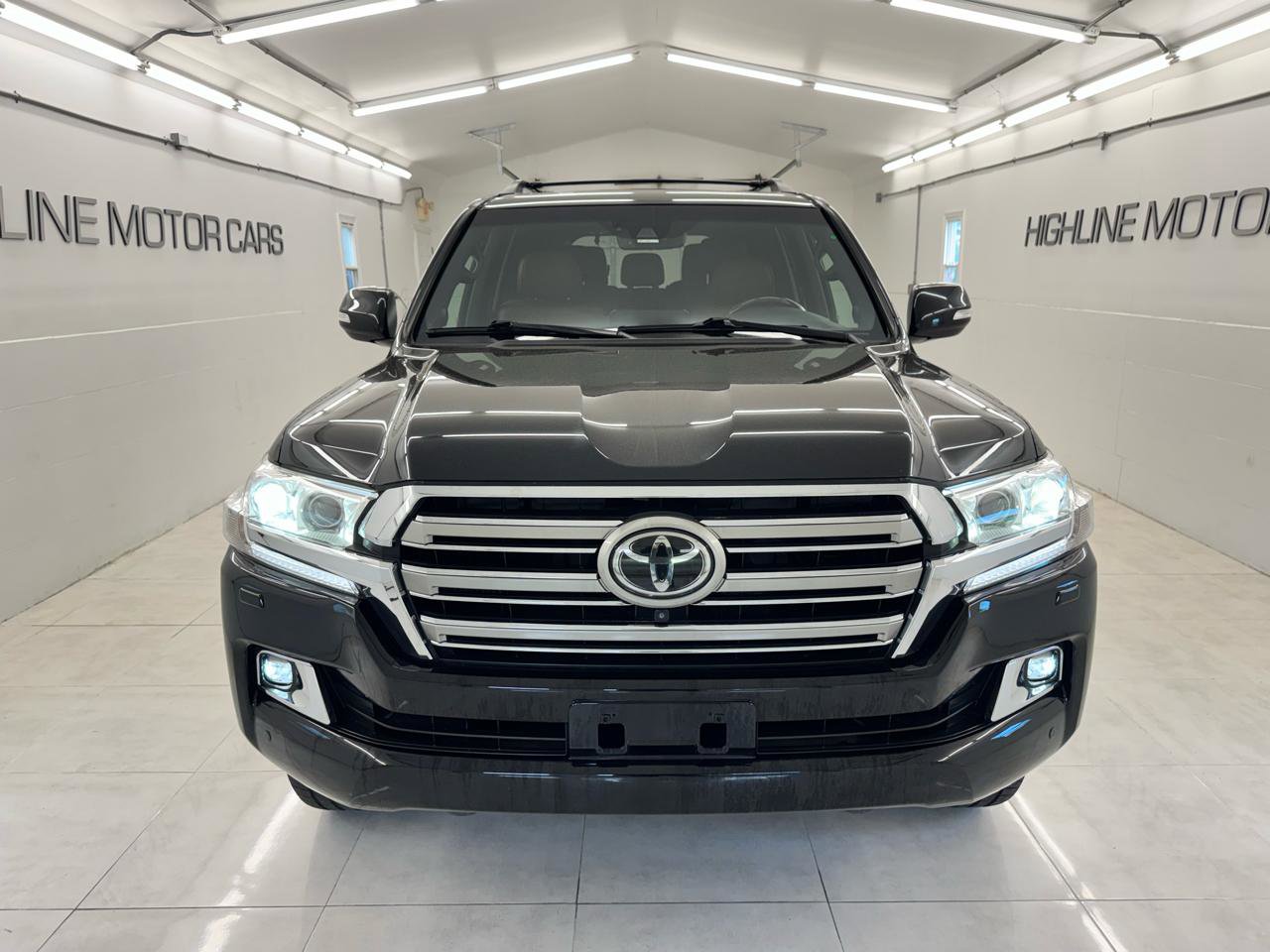 Used 2021 Toyota Land Cruiser AWD/4WD image 2