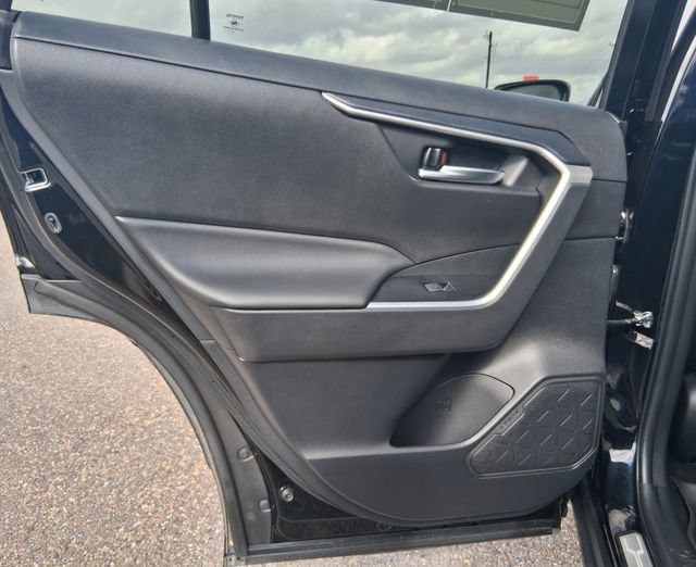Used 2024 Toyota RAV4 XLE Premium AWD/4WD image 15