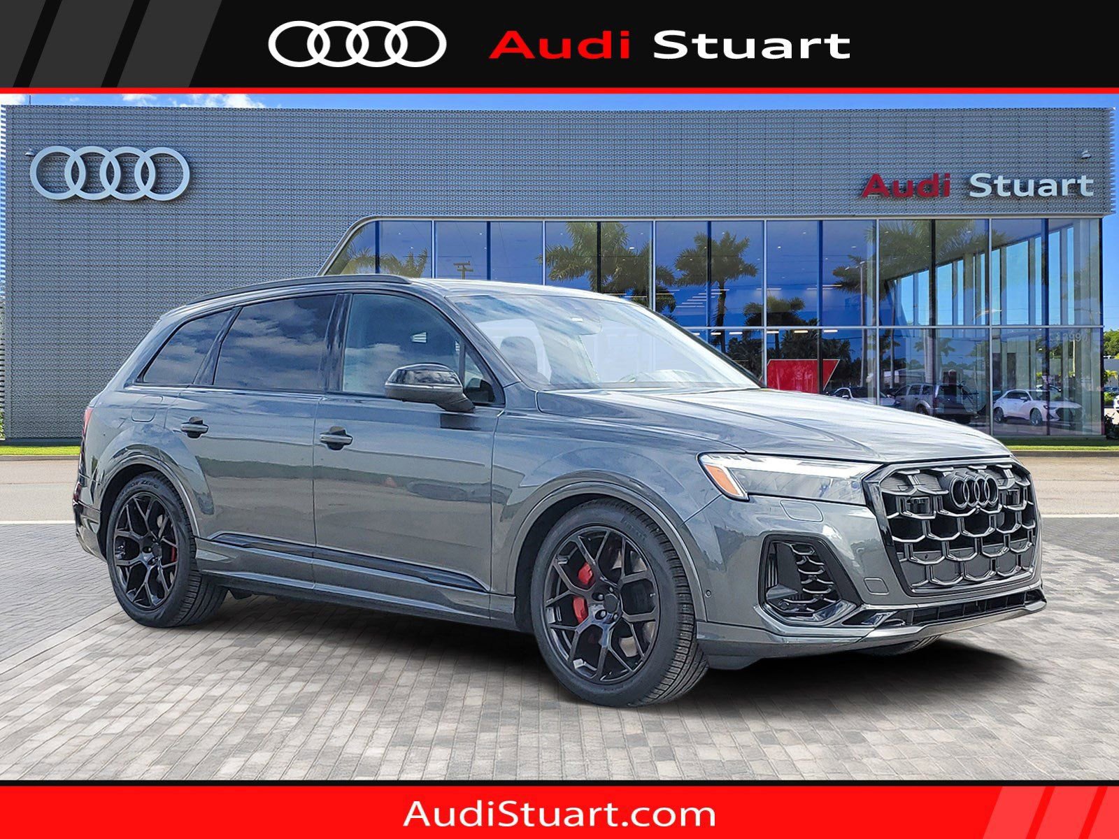 New 2026 Audi SQ7 Premium Plus