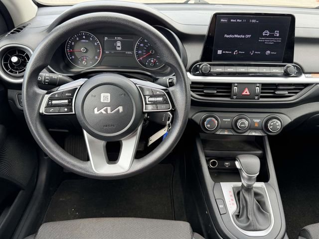 Used 2024 Kia Forte LXS FWD image 19