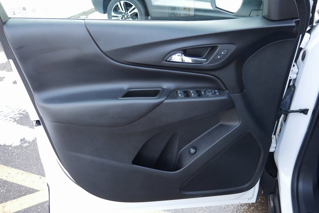 Used 2022 Chevrolet Equinox LT image 29