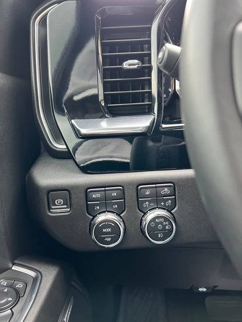 Certified 2024 GMC Sierra 1500 Elevation w/ Elevation Premium Package image 22