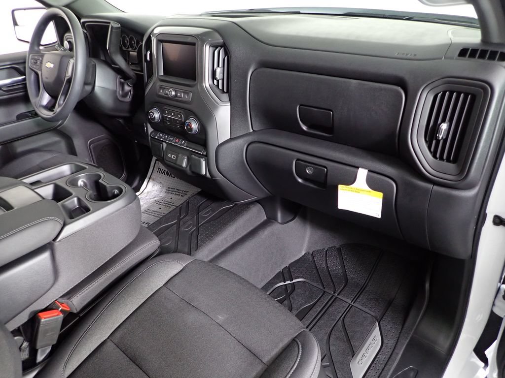 New 2026 Chevrolet Silverado 1500 Custom AWD/4WD image 34