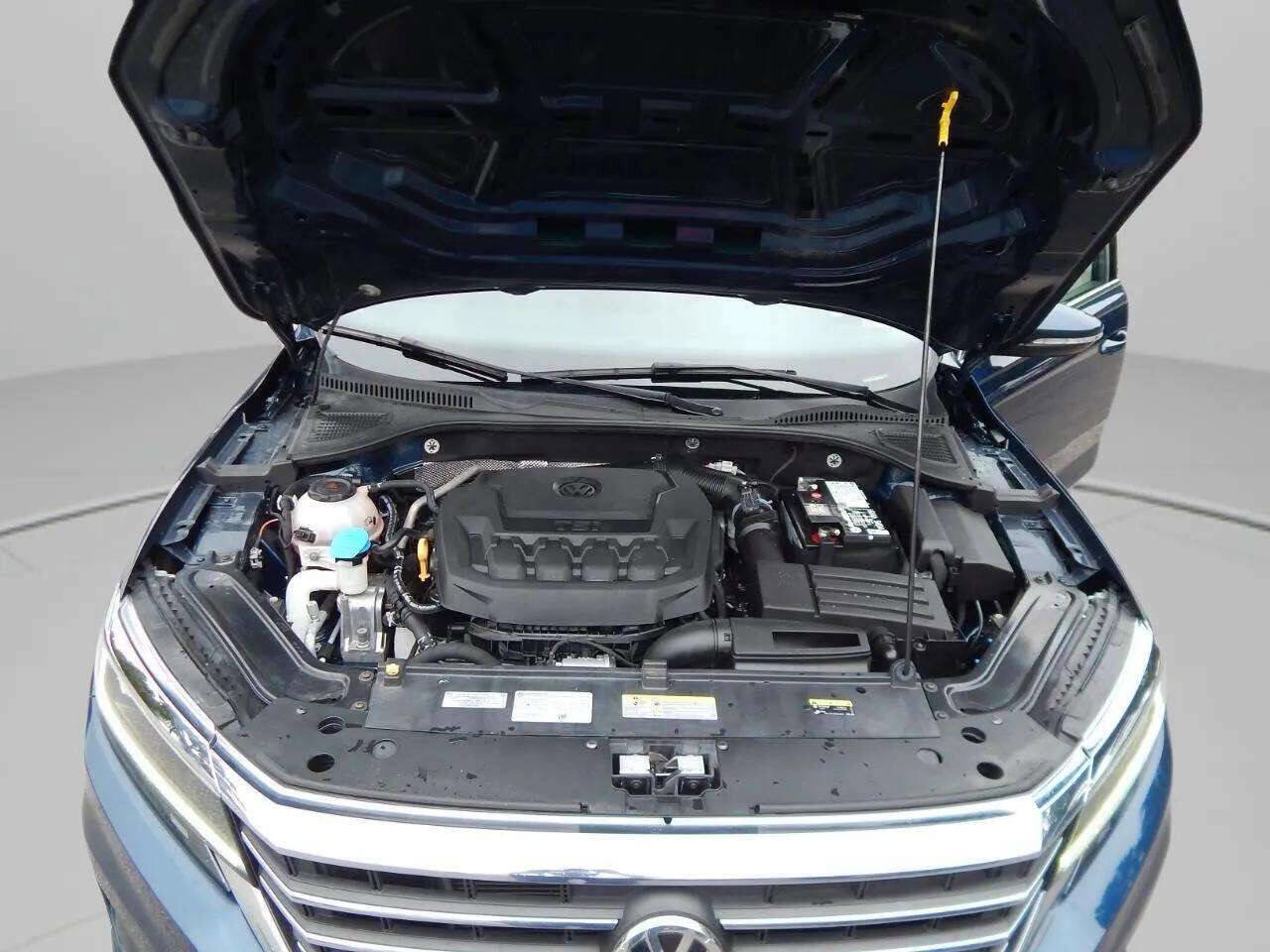 Used 2022 Volkswagen Passat 2.0T SE image 39