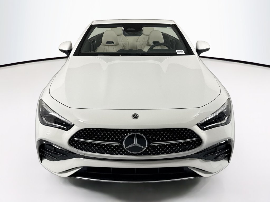 New 2027 Mercedes-Benz CLE 450 4MATIC Cabriolet image 2